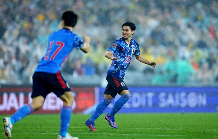 关于Rookie重要时刻刷新纪录，澳大利亚队带队取胜！的信息星空登录