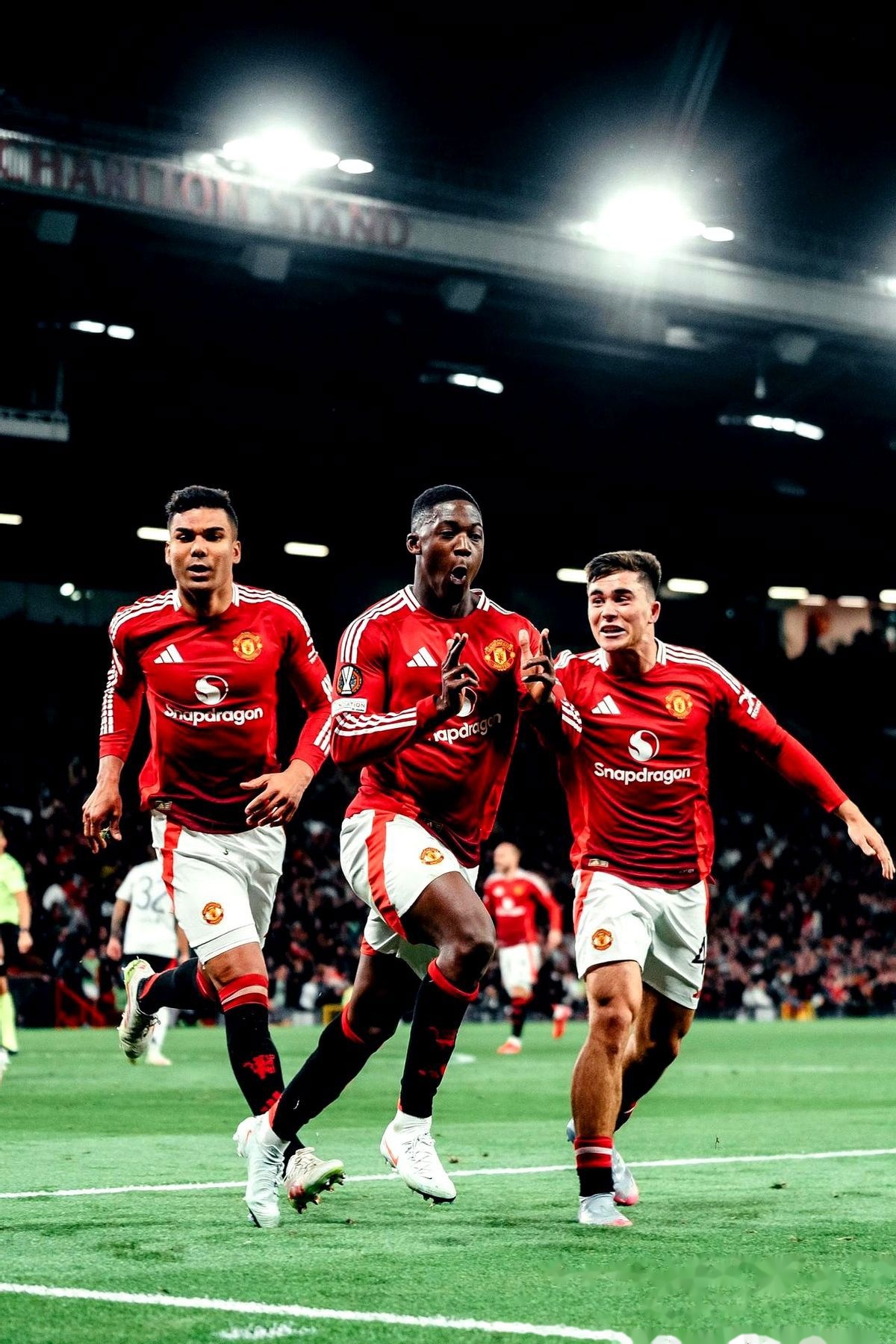 集结日曼联备战NBA总决赛，造点机会细节曝光，引发热议，身体对抗强度拉满的简单介绍