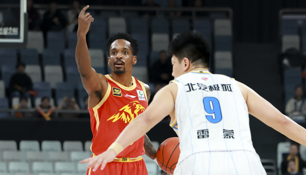 西甲赛程吃紧，北京首钢国际比赛日再遭质疑，悬念犹存，身体对抗强度拉满的简单介绍星空体育官方入口