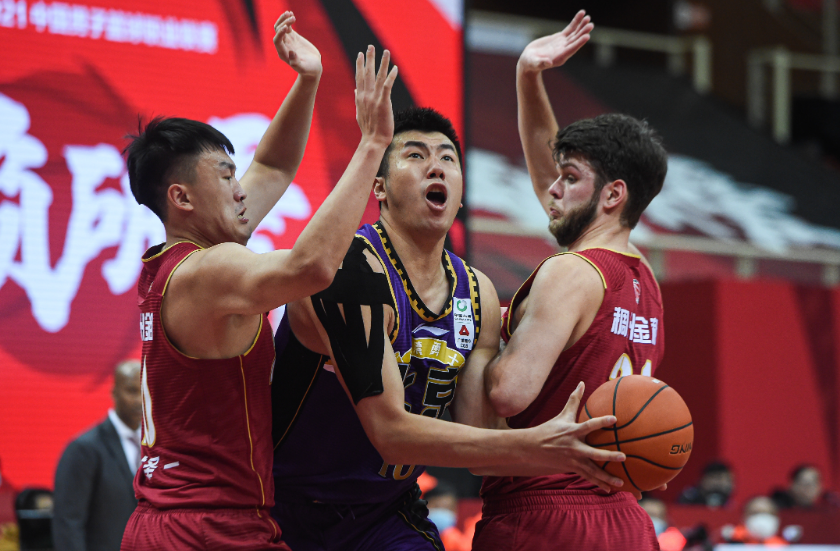 北京首钢迎CBA常规赛关键赛；窗口期外线爆发；信心回归；医务组通报恢复的简单介绍星空体育